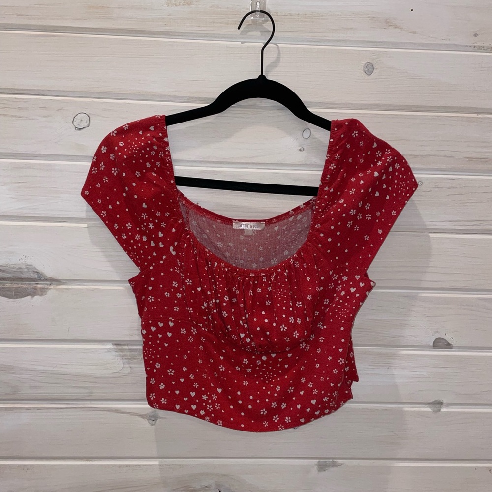 Pacsun, red off-the-shoulder top!
